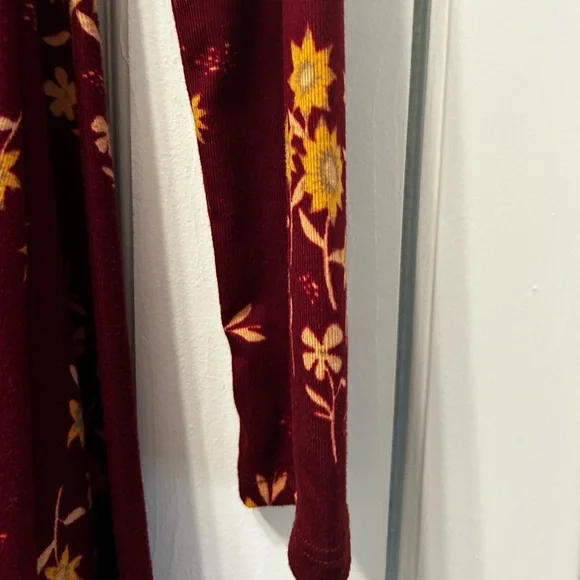 SO Yellow flowers print long sleeved burgundy dress short dress - Picture 5 of 6